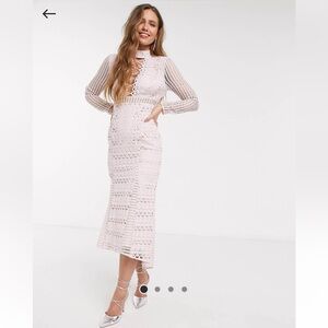 Absolutely breathtaking light pink lace dress